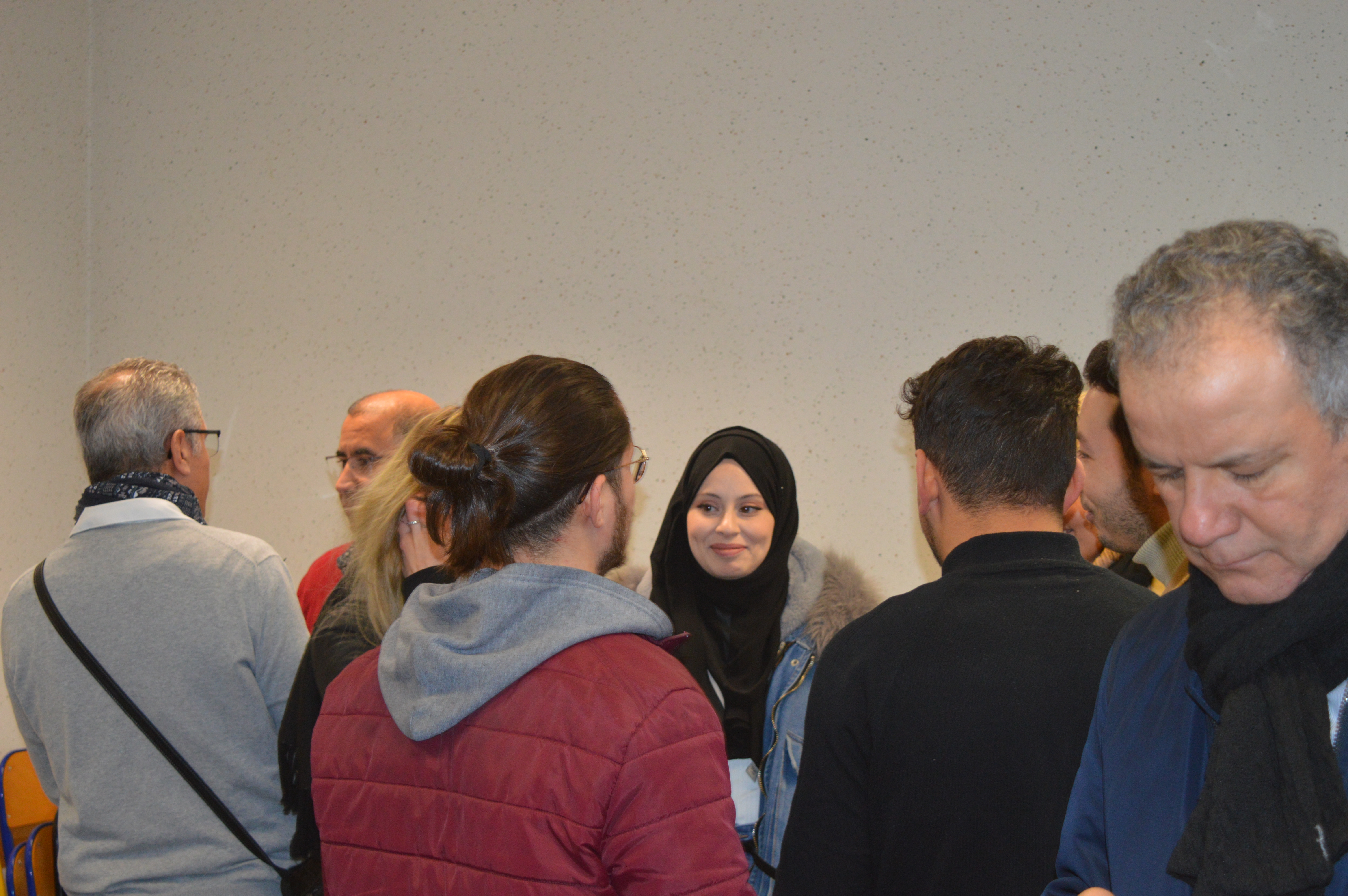 Repas et discussion  - 8