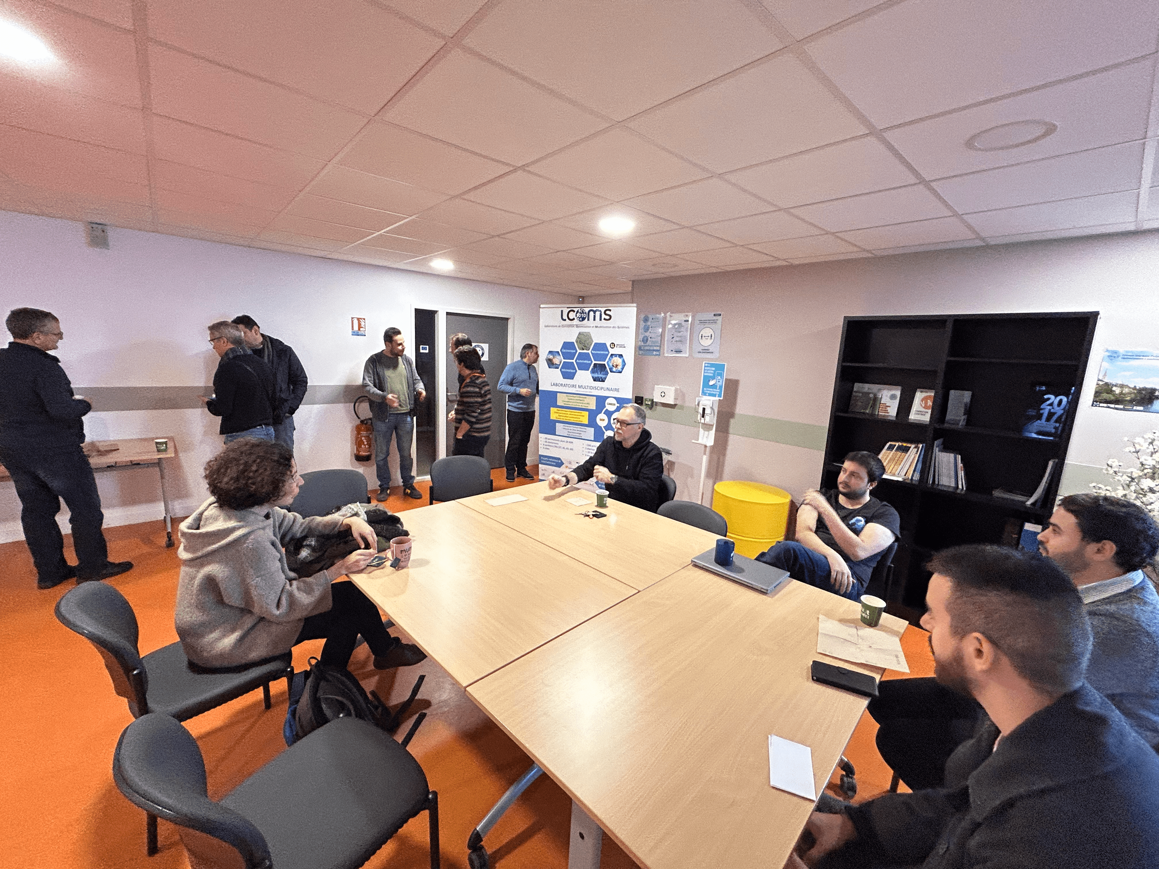 Une partie des membres du LCOMS présents au séminaire