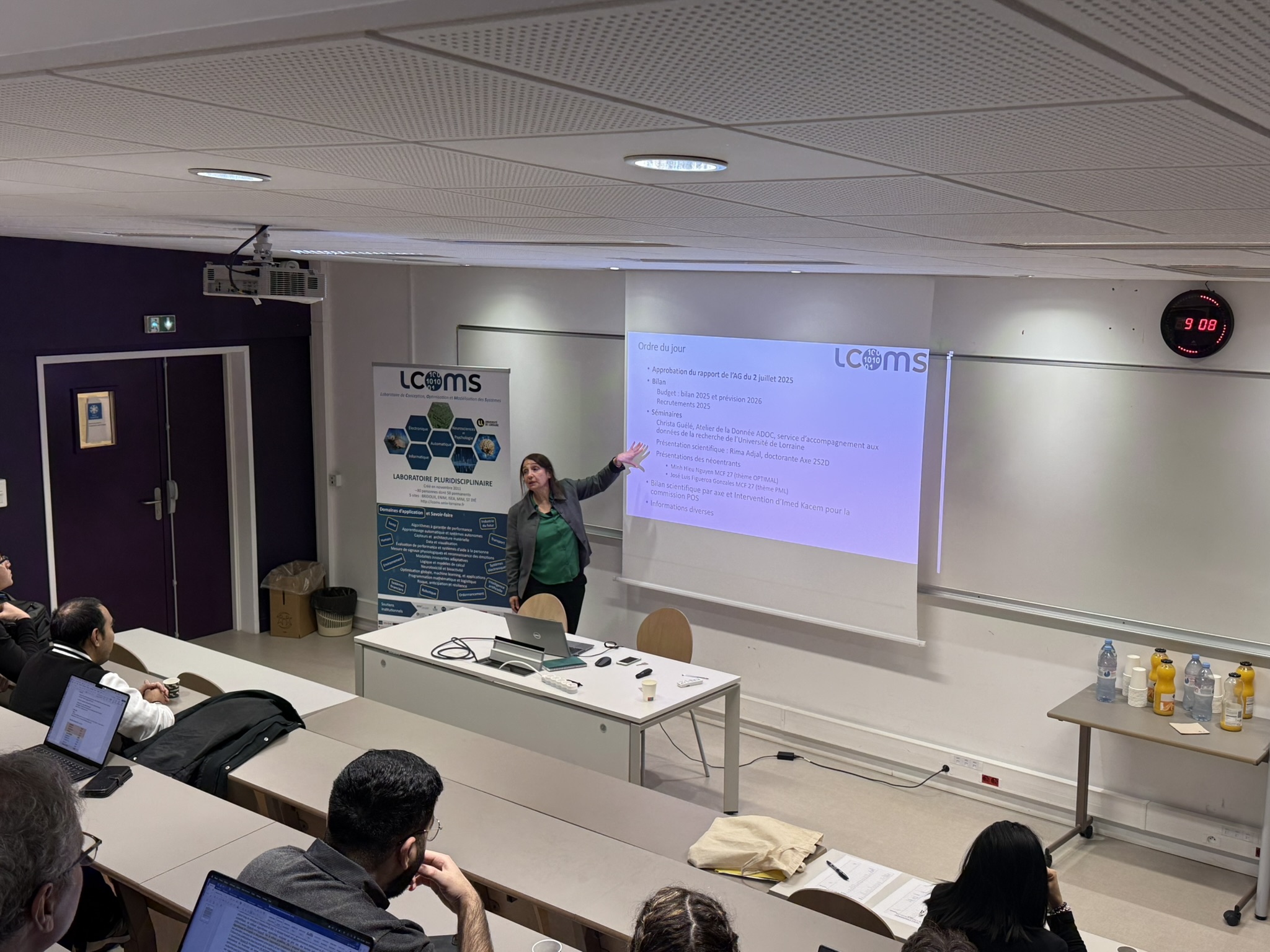 Photo de la Directrice du LCOMS, Maryam SIADAT