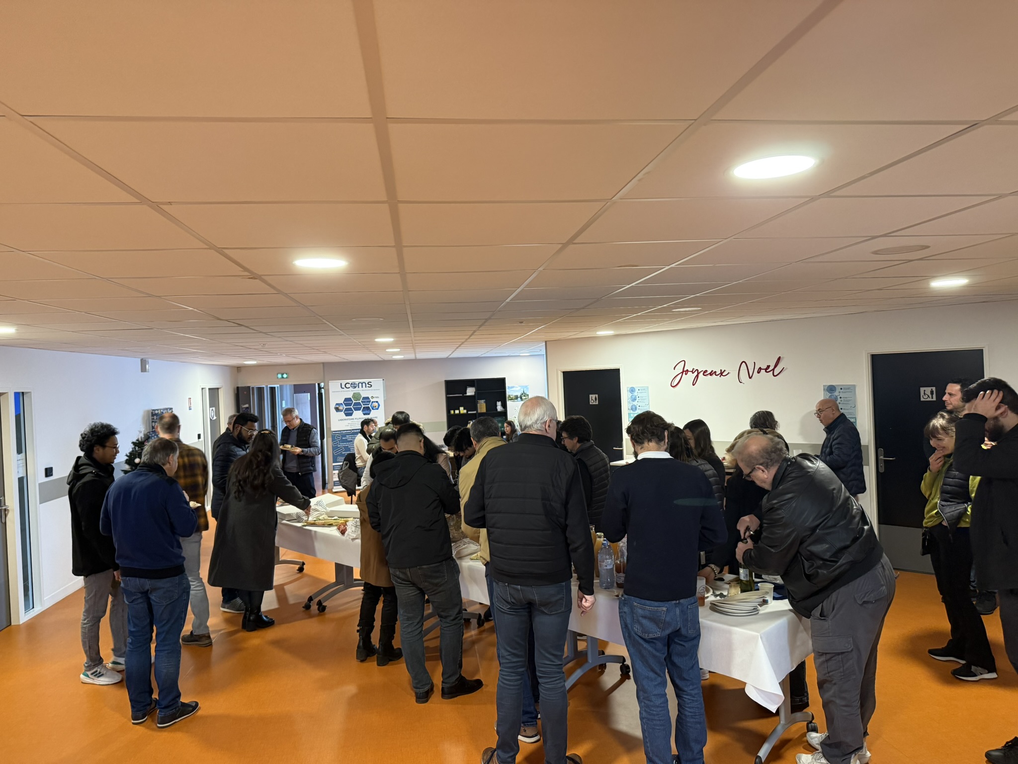 Photo des membres du LCOMS