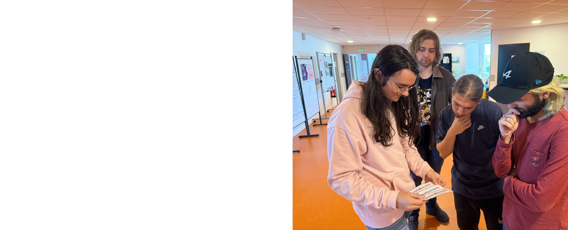 Visite des locaux du LCOMS par les étudiants en informatique